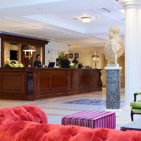 בריסל Stanhope Hotel By Thon Hotels מראה חיצוני תמונה The lobby of the hotel