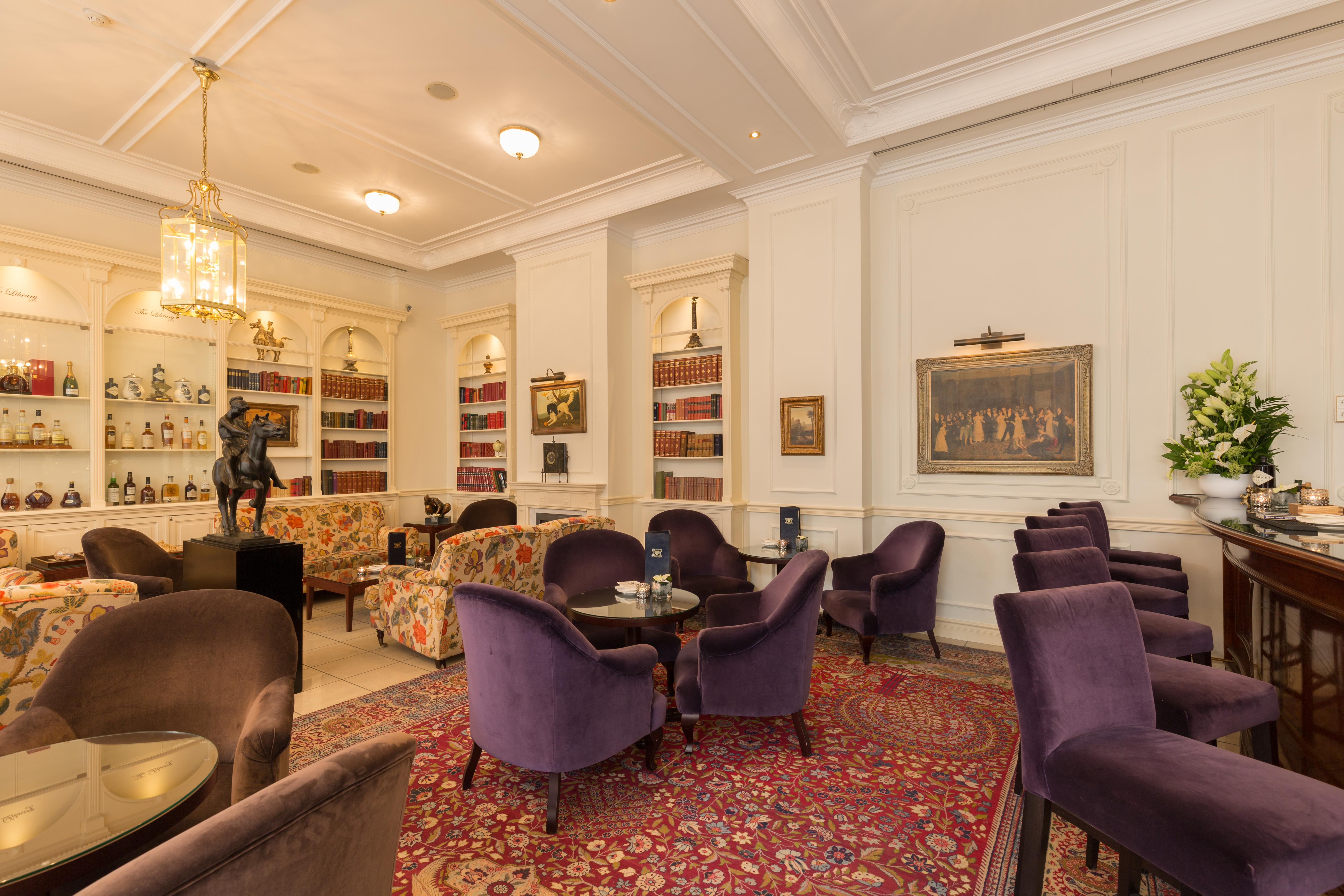 בריסל Stanhope Hotel By Thon Hotels מראה חיצוני תמונה Library
